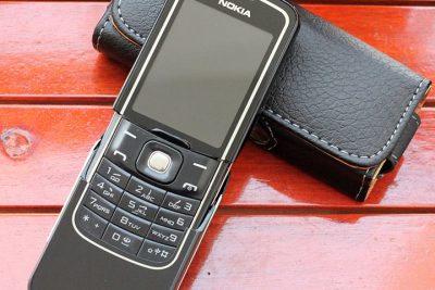 Điện thoại Nokia 8600 Luna – Ánh Trăng Huyền Thoại
