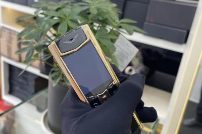 Vertu Sigature S Gold Lưng Đá Cao Cấp Độ Vỏ Chính Hãng
