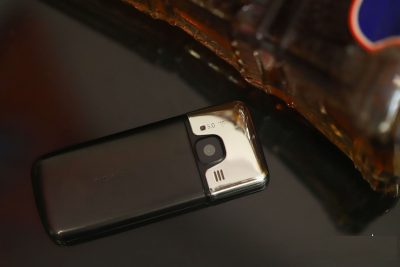 Điện Thoại Nokia 6700 Classic White Bạc Like New