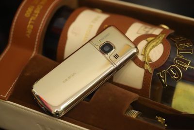 Điện Thoại Nokia 6700 Gold Like New Zin 95%