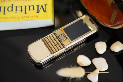 Điện Thoại Nokia 8800E Gold Arte Da Trắng Nguyên Bản 1G