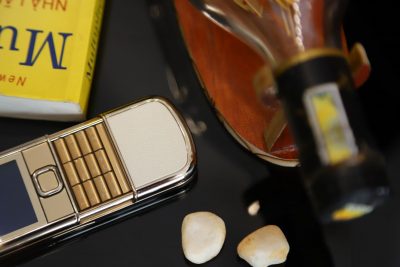 Nokia 8800E Gold Arte da trắng 4Gb Nguyên Bản đẹp xuất sắc