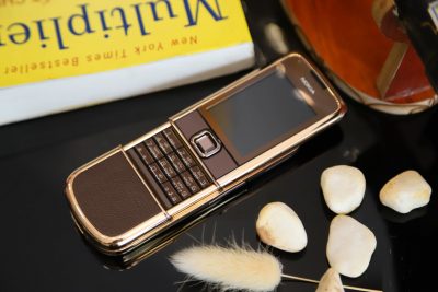 Điện Thoại Nokia 8800E Rose Gold (Da Nâu)