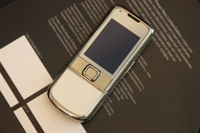 Điện Thoại Nokia 8800E Gold Arte Da Trắng Nguyên Bản 4G