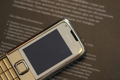 Điện Thoại Nokia 8800E Gold Arte Da Trắng Nguyên Bản 4G