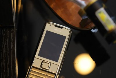 Điện Thoại Nokia 8800E Gold Arte Da Trắng Nguyên Bản 4G