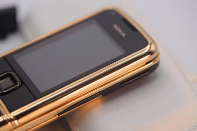 Điện thoại Nokia 8800E Rose Gold (da đen)
