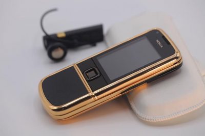 Điện thoại Nokia 8800E Rose Gold (da đen)
