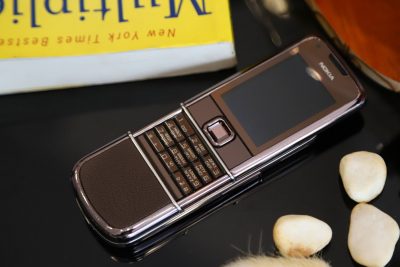 Điện thoại Nokia 8800 Sapphire Arte Brown