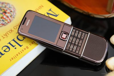 Điện thoại Nokia 8800 Sapphire Arte Brown