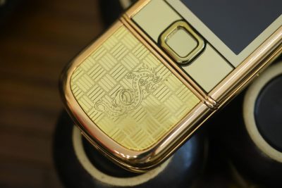 Điện thoại Nokia 8800E Rose Gold khảm rồng