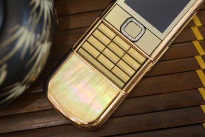Điện thoại Nokia 8800E Rose Gold khảm trai đính đá