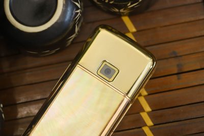 Điện thoại Nokia 8800E Rose Gold khảm trai đính đá