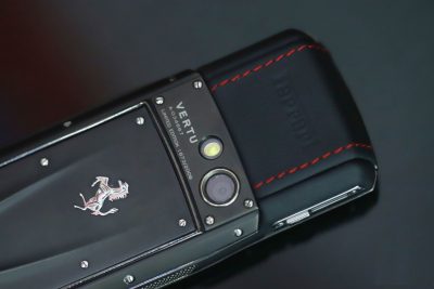 Điện Thoại Vertu Ascent Ti Ferrari Cũ Gốm Đỏ