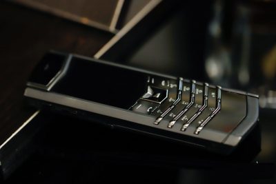 Điện thoại Vertu Signature S Black vỏ zin máy đẹp