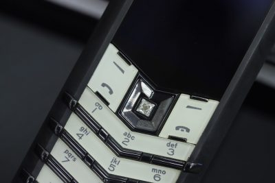 Điện thoại Vertu Signature S Black and White Panda