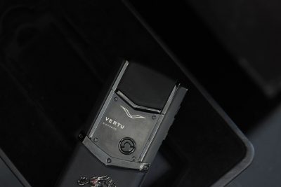 Điện thoại Vertu Signature S Dragon Black