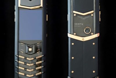 Vertu Signature S và xu hướng sử dụng điện thoại của doanh nhân