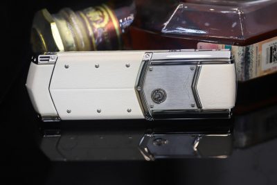 Điện thoại Vertu Signature S Pure White trắng ngọc nguyên bản