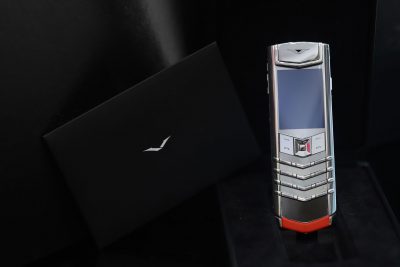 Điện thoại Vertu Signature S Silver da bê đỏ