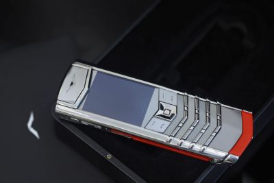 Điện thoại Vertu Signature S Silver da bê đỏ