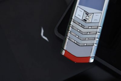 Điện thoại Vertu Signature S Silver da bê đỏ