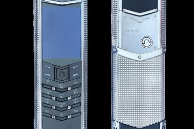 Điện thoại Vertu Signature S Clous De Paris lướt đẹp