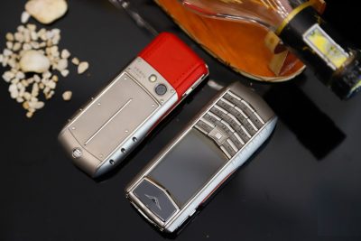 Điện thoại Vertu Ascent X Titan Red cao cấp