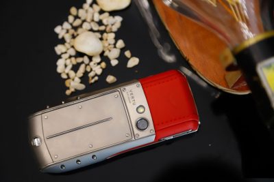 Điện thoại Vertu Ascent X Titan Red cao cấp