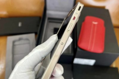 Điện thoại Vertu Aster P Red like new 99%