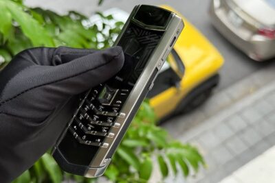 Vertu Signature S Steel 3G bản thép da bê đen lướt đẹp