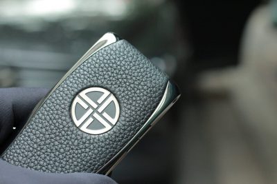 Điện thoại XOR Titanium X1 Ebony Cũ Likenew