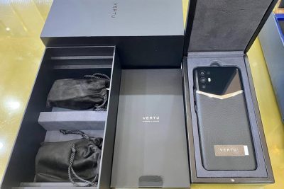 Điện thoại iVertu 5G Da Bê Màu Xanh likenew 99%