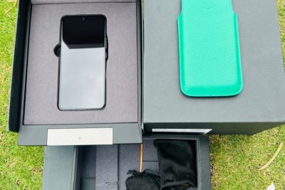 Điện Thoại IVertu 5G Da Bê Màu Xanh Hoàng Gia Likenew 99%