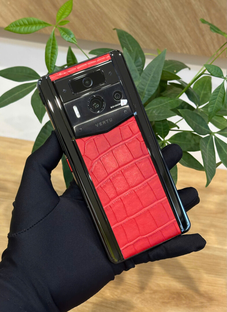 Điện Thoại Metavertu 2 Da Cá Sấu đỏ 99% Fullbox (9)