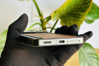 Điện thoại METAVERTU 2 Generation da cá sấu nâu 99% chính hãng