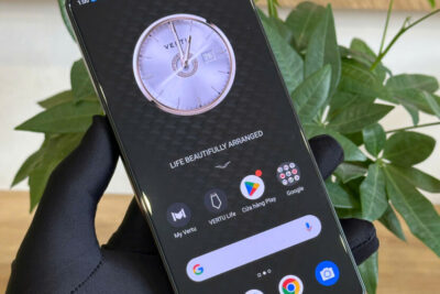 Điện thoại METAVERTU 2 Generation da cá sấu xanh 99% chính hãng