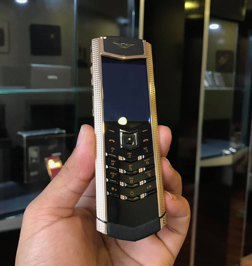 Vertu Paris Vo Che Tac (4)