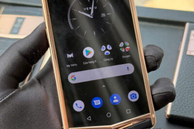 Vertu Aster P mạ vàng da cá sấu đen
