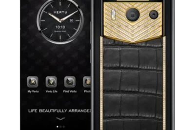 METAVERTU 2nd Generation Luxury Custom Made Gold V Shaped with Diamonds Alligator Web3 Black