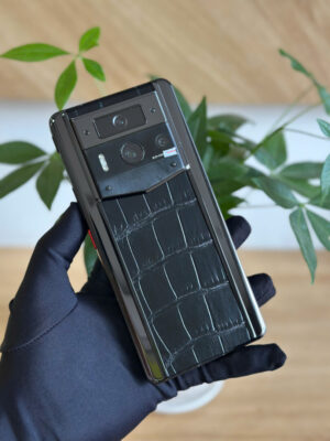 Điện thoại METAVERTU 2 Generation da cá sấu đen 99% chính hãng