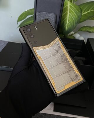 Vertu Meta 1 Clous Viền Đính Kim Bọc Da Cá Sấu