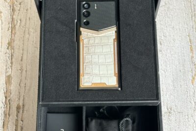 Khám phá công nghệ đẳng cấp trong điện thoại METAVERTU