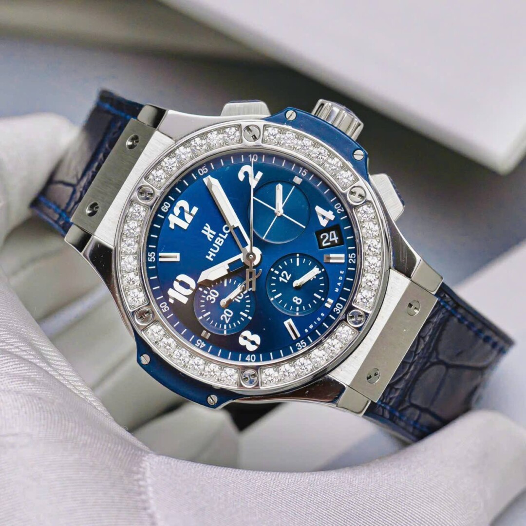 Đồng Hồ Hublot Big Bang Ceramic Blue Diamonds 41mm 4