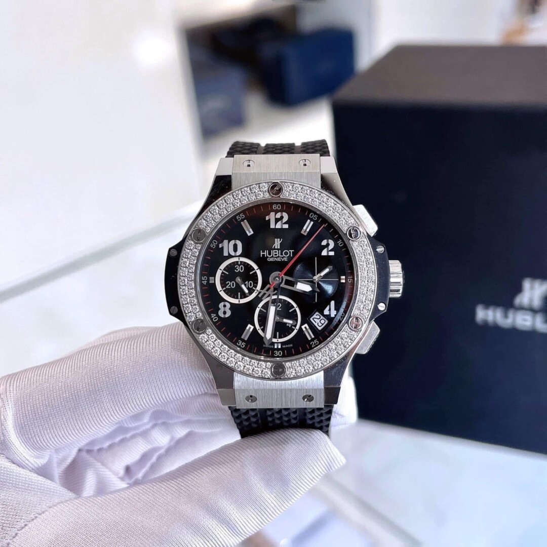 Đồng Hồ Hublot Bigbang Chronograph Benzel Diamond New 2