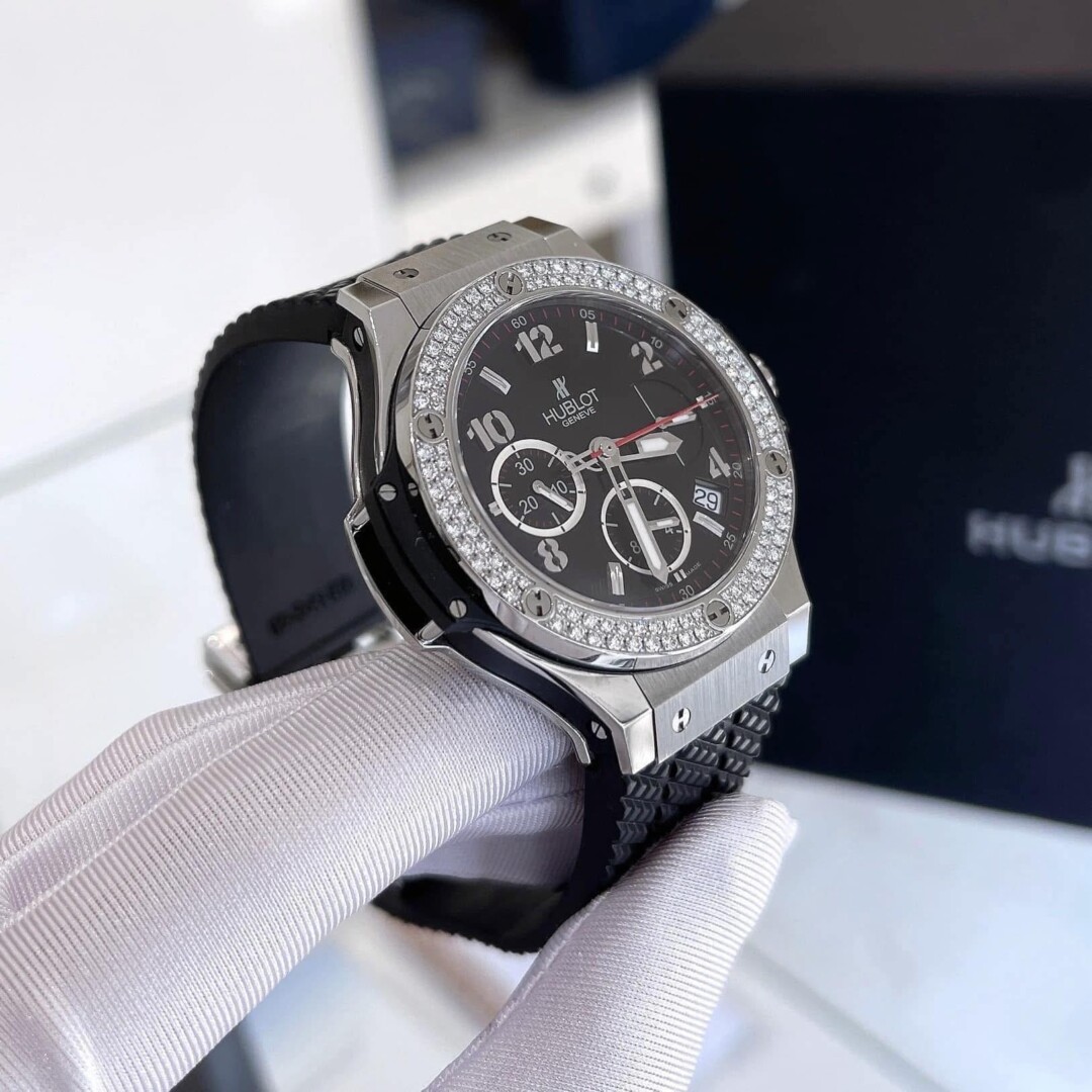 Đồng Hồ Hublot Bigbang Chronograph Benzel Diamond New 4