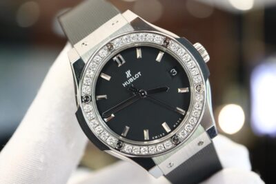 Đồng Hồ Hublot Classic Fusion Automatic 33mm