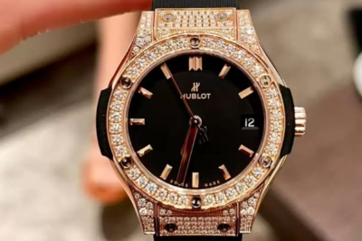 Đồng Hồ Hublot Classic Fusion Black King Gold Pavé 33mm