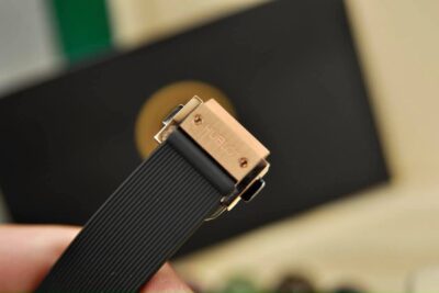 Đồng Hồ Hublot Classic Fusion Black King Gold Pavé 33mm