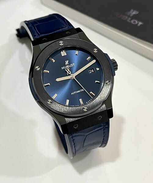 Đồng Hồ Hublot Classic Fusion Ceramic Blue